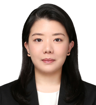 Charmaine Leong, (梁素旖) JD, BSc